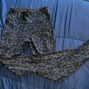 Camo Green & Black Victoria’s Secret Cheetah Leggings with Pockets